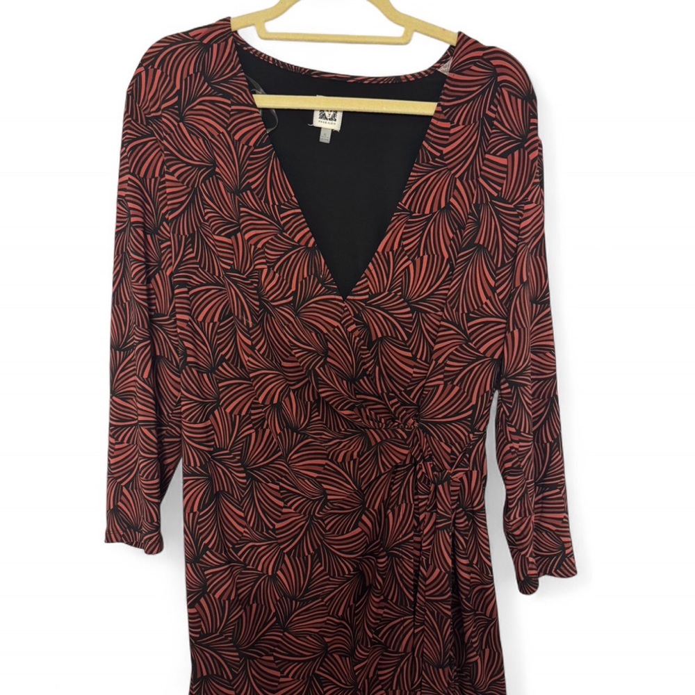 Anne Klein Black and Red Leaf Pattern Dress